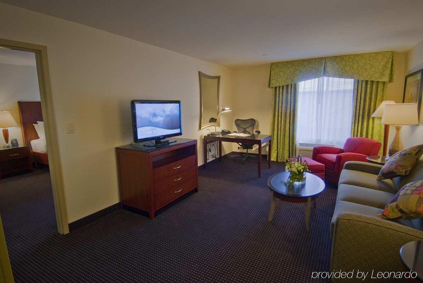 Hilton Garden Inn Rockville - Gaithersburg Room photo